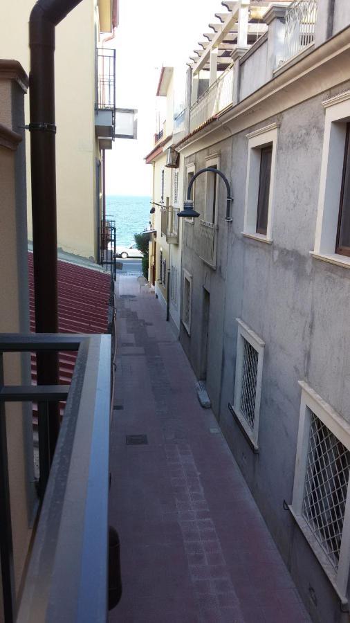 Casa Del Pozzo Villa Furci Siculo Buitenkant foto